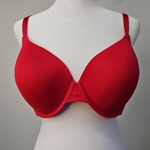 Victoria's Secret Red T-shirt Lined Full Coverage Plunging Bra